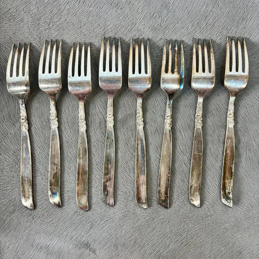Forks Lot of 8 South Seas (Silverplate, 1955) by Oneida Silver 7.5